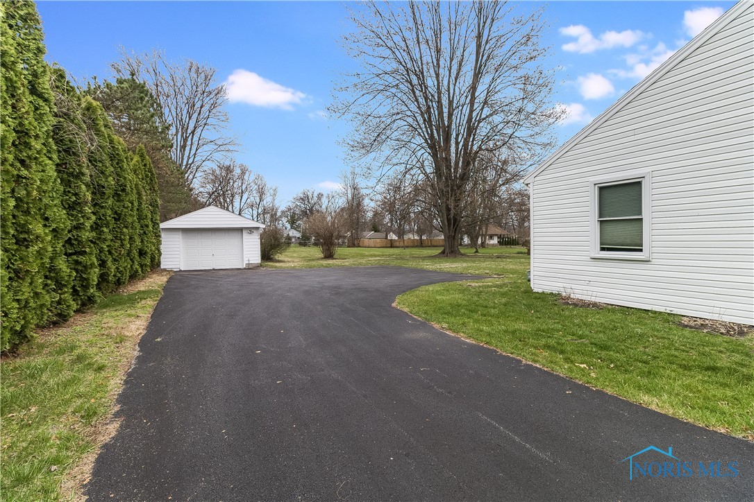 6939 Angola Road, Holland, Ohio image 33