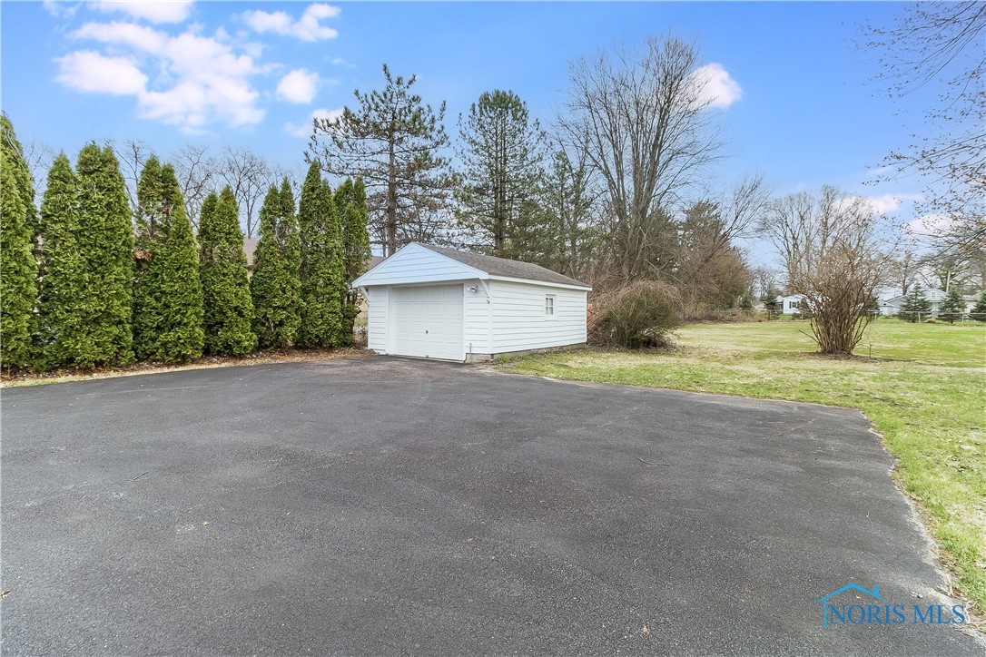 6939 Angola Road, Holland, Ohio image 34