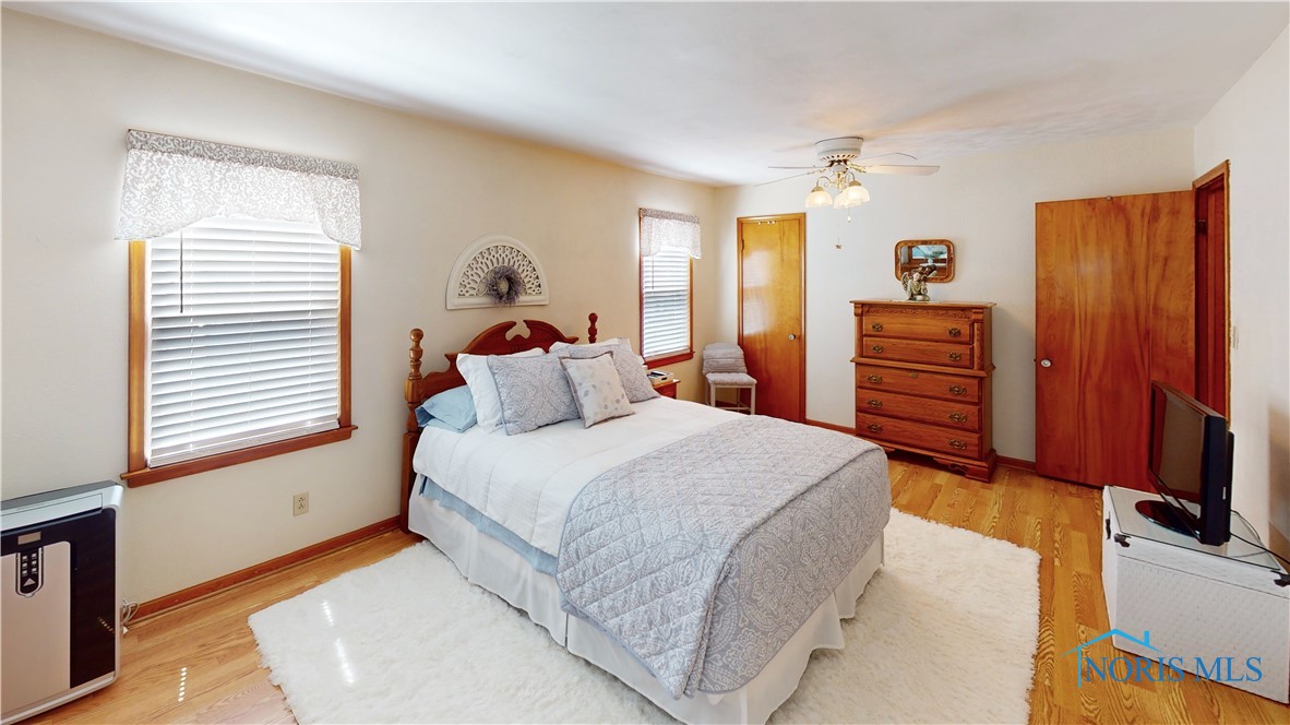 4402 Caroline Avenue, Toledo, Ohio image 25