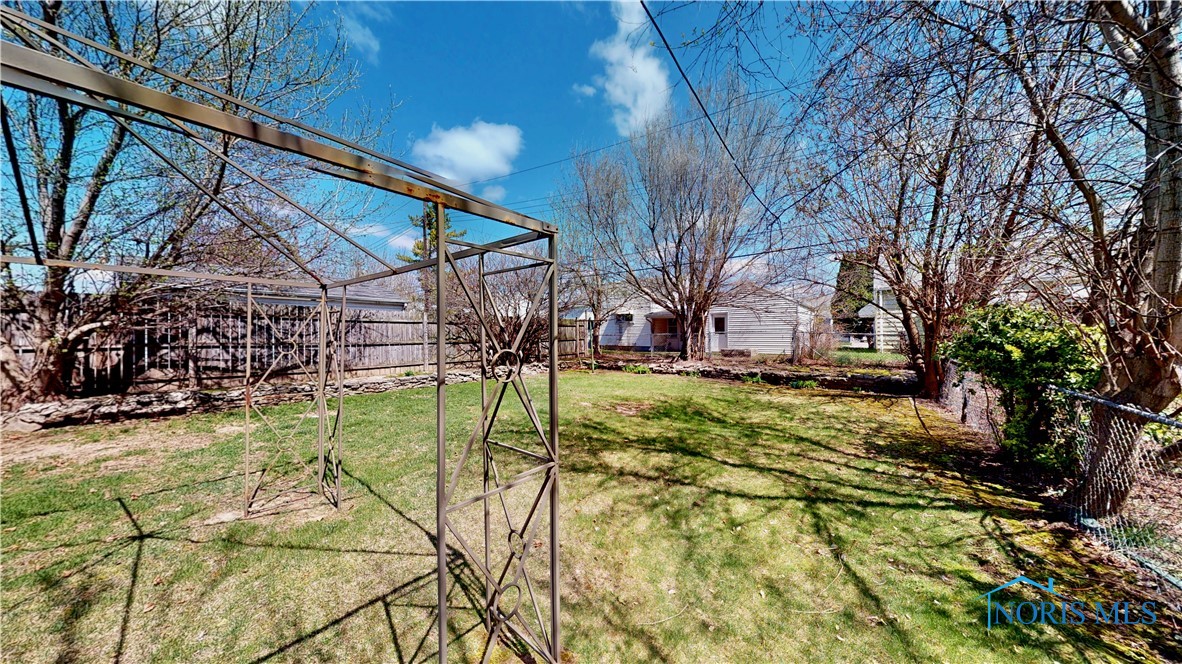 4402 Caroline Avenue, Toledo, Ohio image 38