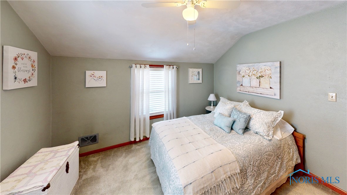 4402 Caroline Avenue, Toledo, Ohio image 27