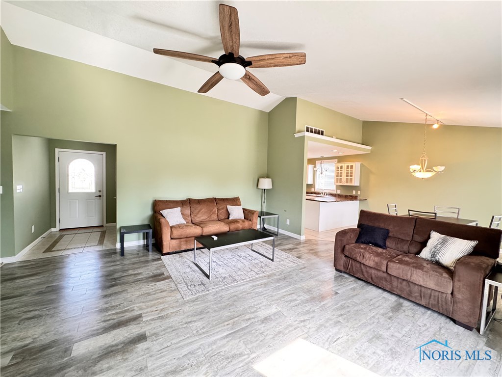 1226 Bellaire Avenue, Bryan, Ohio image 4