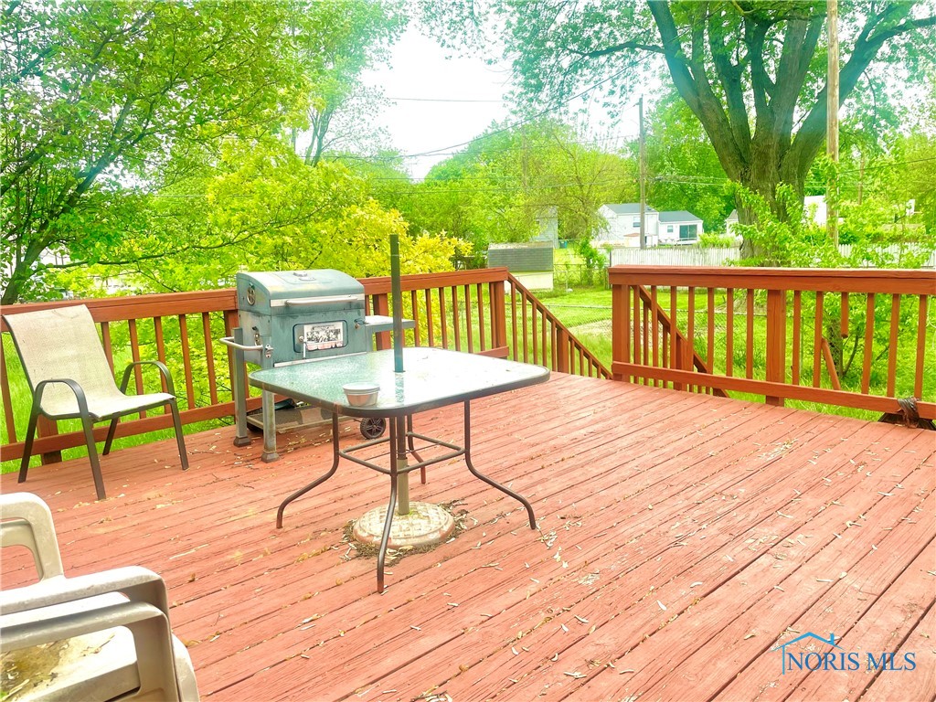 405 W Richards Road, Toledo, Ohio image 2