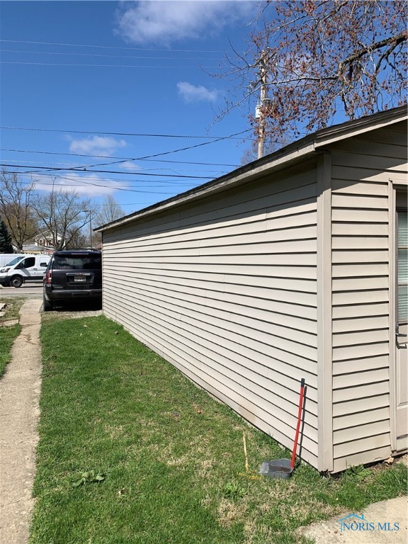 326 N 5th Street, Upper Sandusky, Ohio image 2