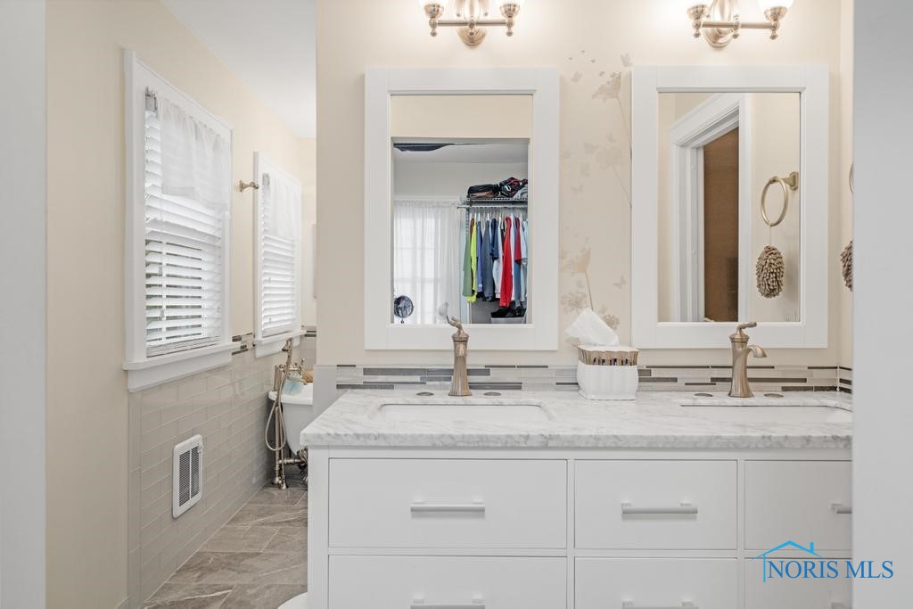 3314 Pelham Road, Ottawa Hills, Ohio image 28