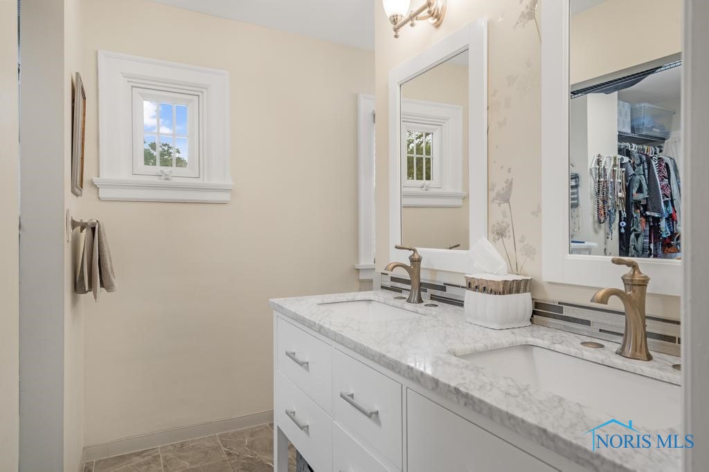 3314 Pelham Road, Ottawa Hills, Ohio image 26