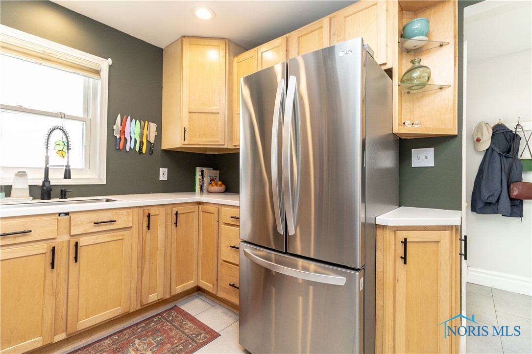 1407 Kenyon Drive, Toledo, Ohio image 26