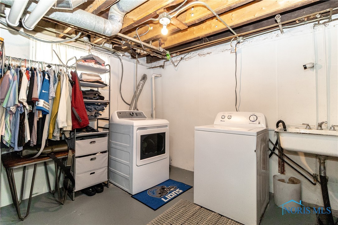 1407 Kenyon Drive, Toledo, Ohio image 44