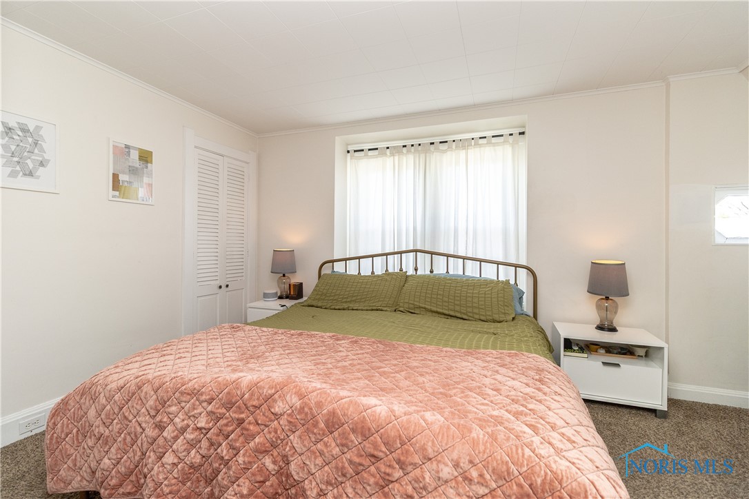 1407 Kenyon Drive, Toledo, Ohio image 32
