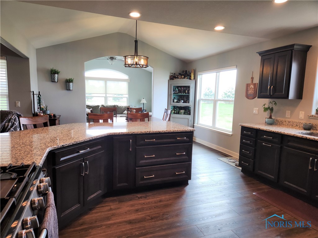 10349 Blue Ridge Drive, Whitehouse, Ohio image 14