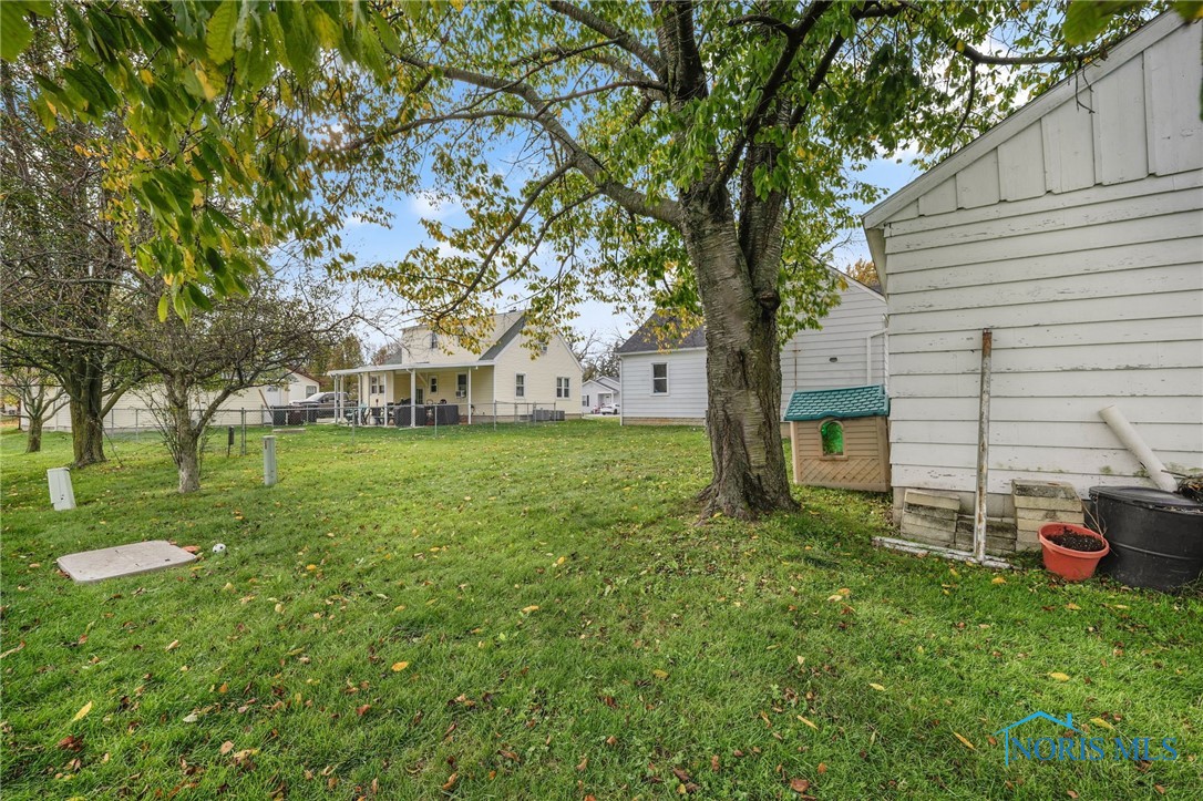 547 Ames Street, Elmore, Ohio image 36