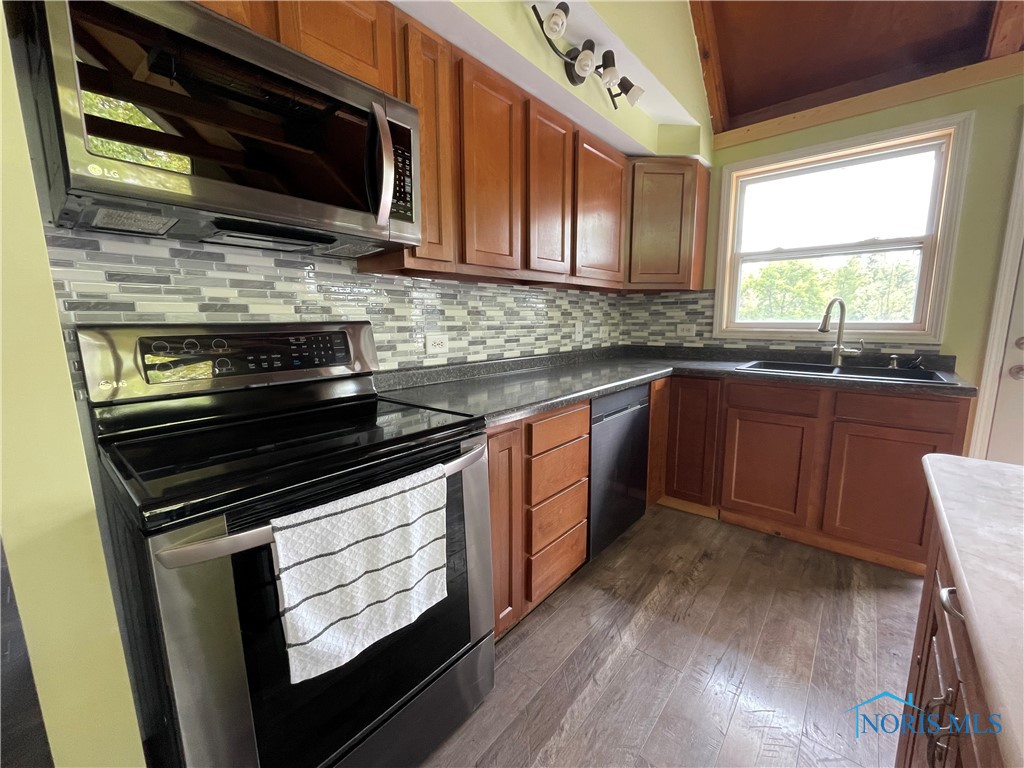 362 Wasco Trail, Montpelier, Ohio image 13