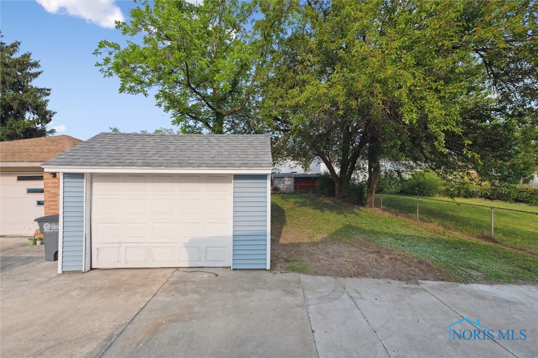 1006 Brookley Boulevard, Toledo, Ohio image 47