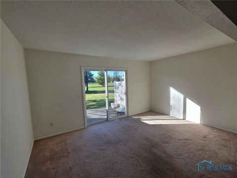 Tiny photo for 744 Fairway Drive #30, Wauseon, OH 43567 (MLS # 6137001)