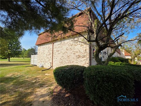 Tiny photo for 744 Fairway Drive #30, Wauseon, OH 43567 (MLS # 6137001)
