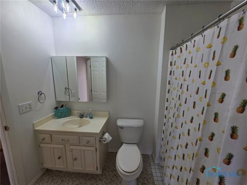 Tiny photo for 744 Fairway Drive #30, Wauseon, OH 43567 (MLS # 6137001)