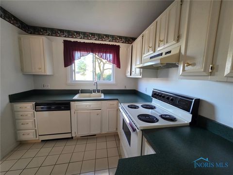 Tiny photo for 744 Fairway Drive #30, Wauseon, OH 43567 (MLS # 6137001)