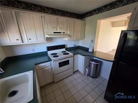 Tiny photo for 744 Fairway Drive #30, Wauseon, OH 43567 (MLS # 6137001)