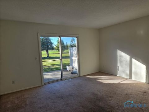 Tiny photo for 744 Fairway Drive #30, Wauseon, OH 43567 (MLS # 6137001)