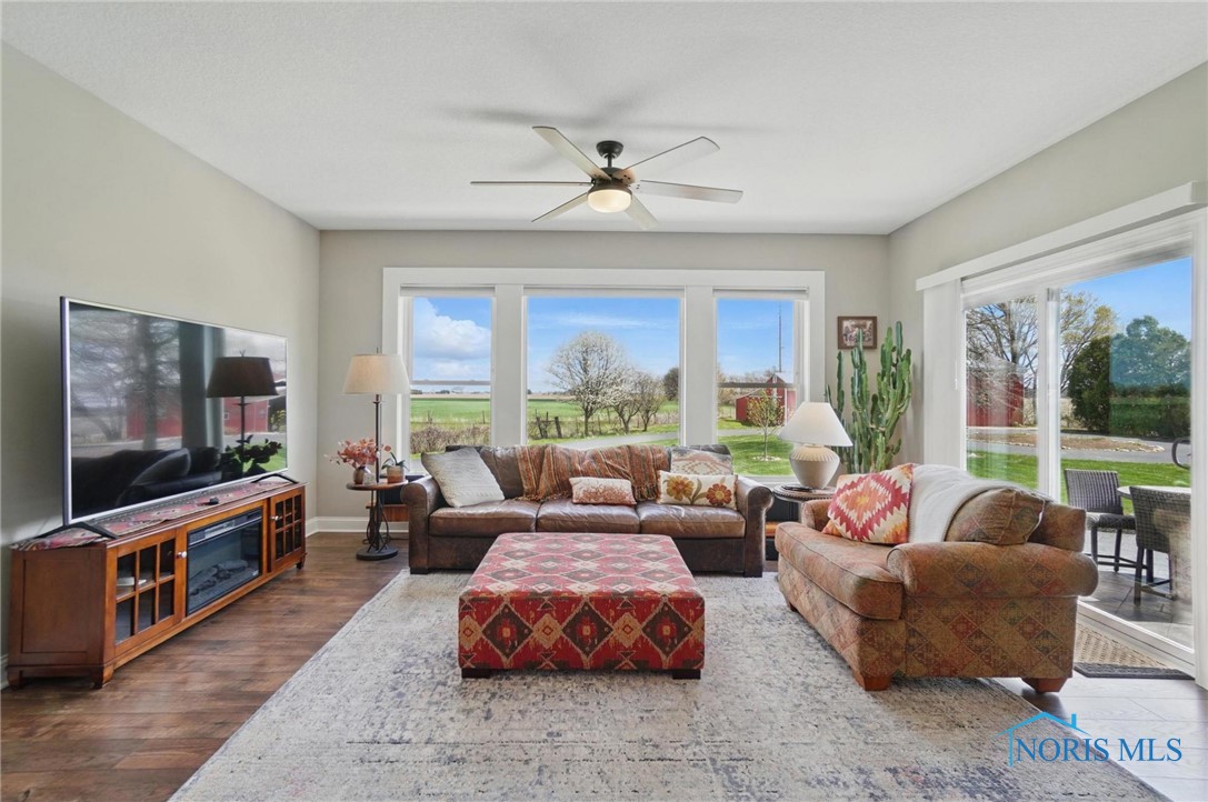 17040 Liberty Hi Road, Bowling Green, Ohio image 19