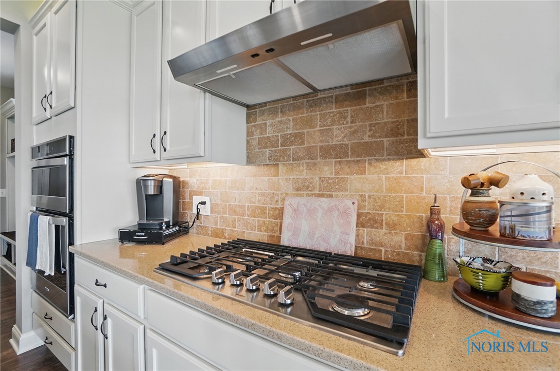 17040 Liberty Hi Road, Bowling Green, Ohio image 16