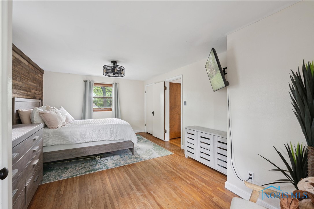 3425 Drummond Road, Toledo, Ohio image 20