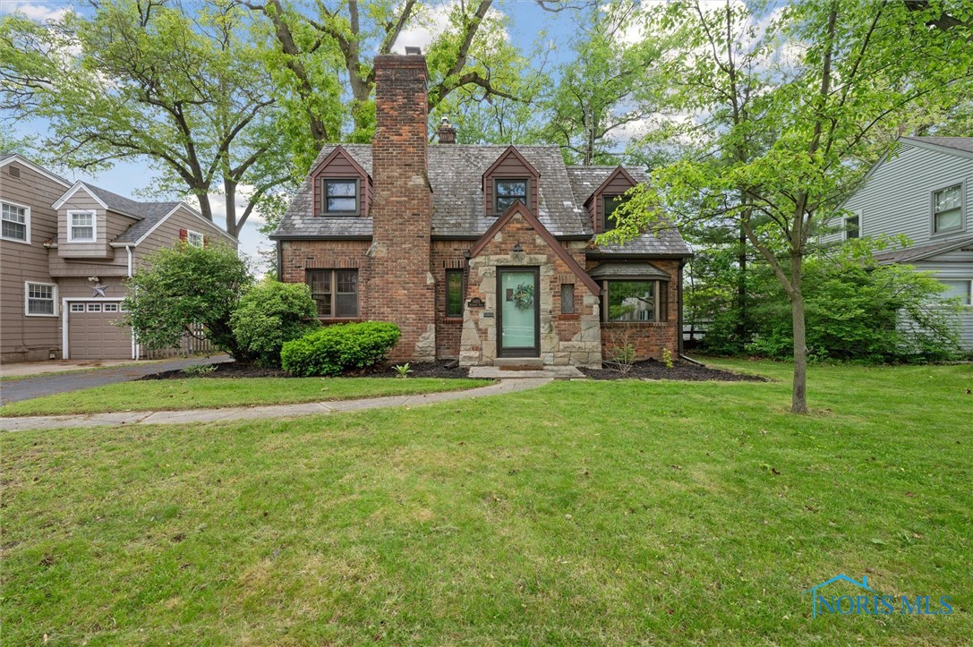 3425 Drummond Road, Toledo, Ohio image 1