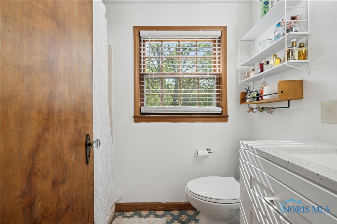 3425 Drummond Road, Toledo, Ohio image 22