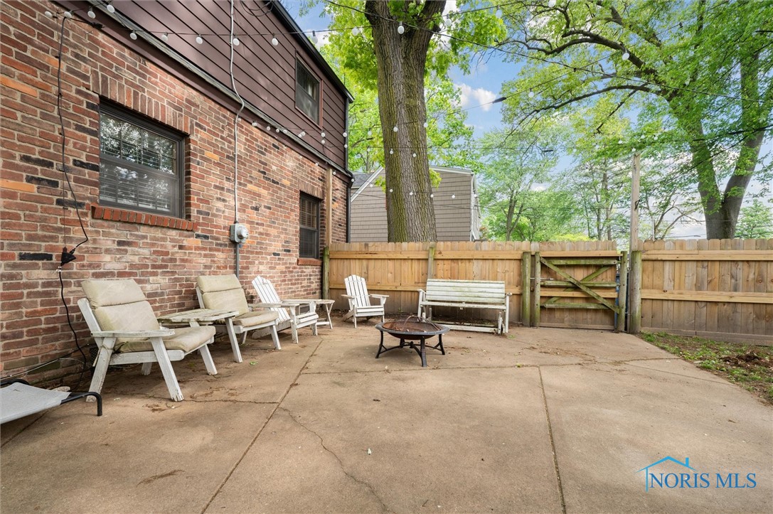 3425 Drummond Road, Toledo, Ohio image 36