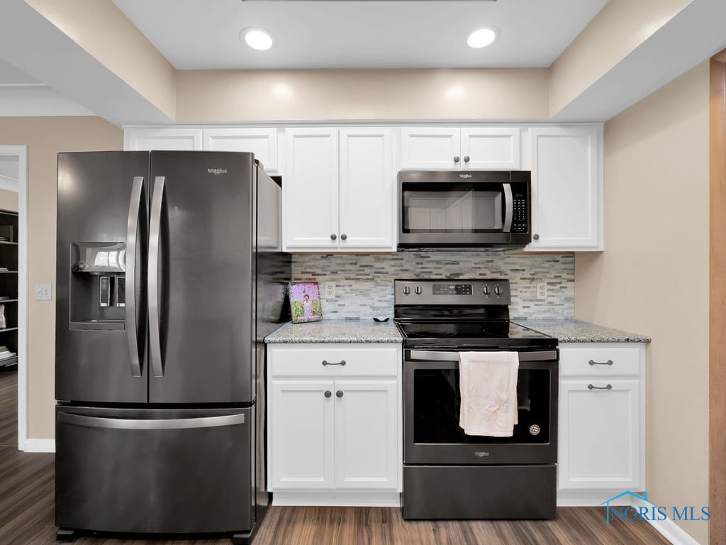 5059 Avonhurst Road, Toledo, Ohio image 13