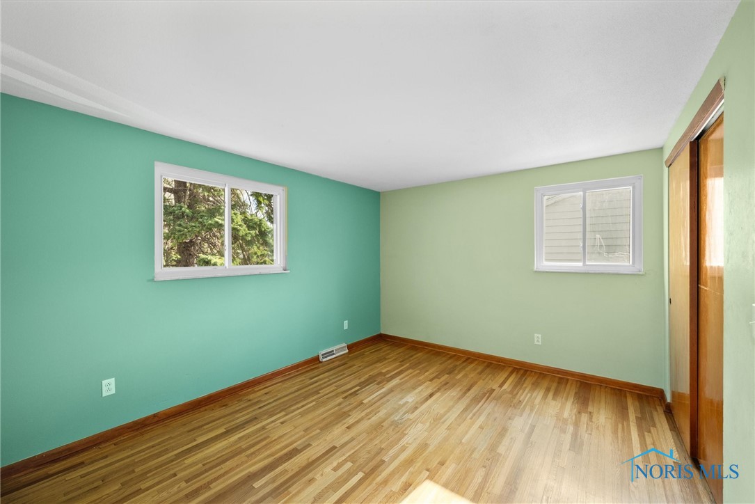 801 Regina Parkway, Toledo, Ohio image 29
