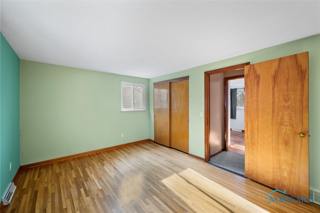 801 Regina Parkway, Toledo, Ohio image 30