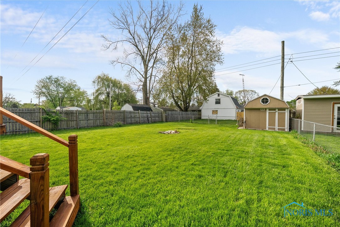 801 Regina Parkway, Toledo, Ohio image 41