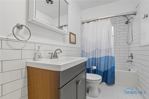 Tiny photo for 304 Prentiss Avenue, Findlay, OH 45840 (MLS # 6136641)