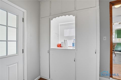 Tiny photo for 304 Prentiss Avenue, Findlay, OH 45840 (MLS # 6136641)