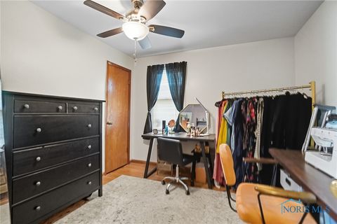 Tiny photo for 304 Prentiss Avenue, Findlay, OH 45840 (MLS # 6136641)