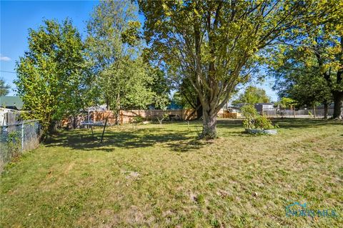Tiny photo for 304 Prentiss Avenue, Findlay, OH 45840 (MLS # 6136641)