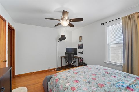 Tiny photo for 304 Prentiss Avenue, Findlay, OH 45840 (MLS # 6136641)