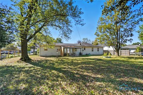 Tiny photo for 304 Prentiss Avenue, Findlay, OH 45840 (MLS # 6136641)