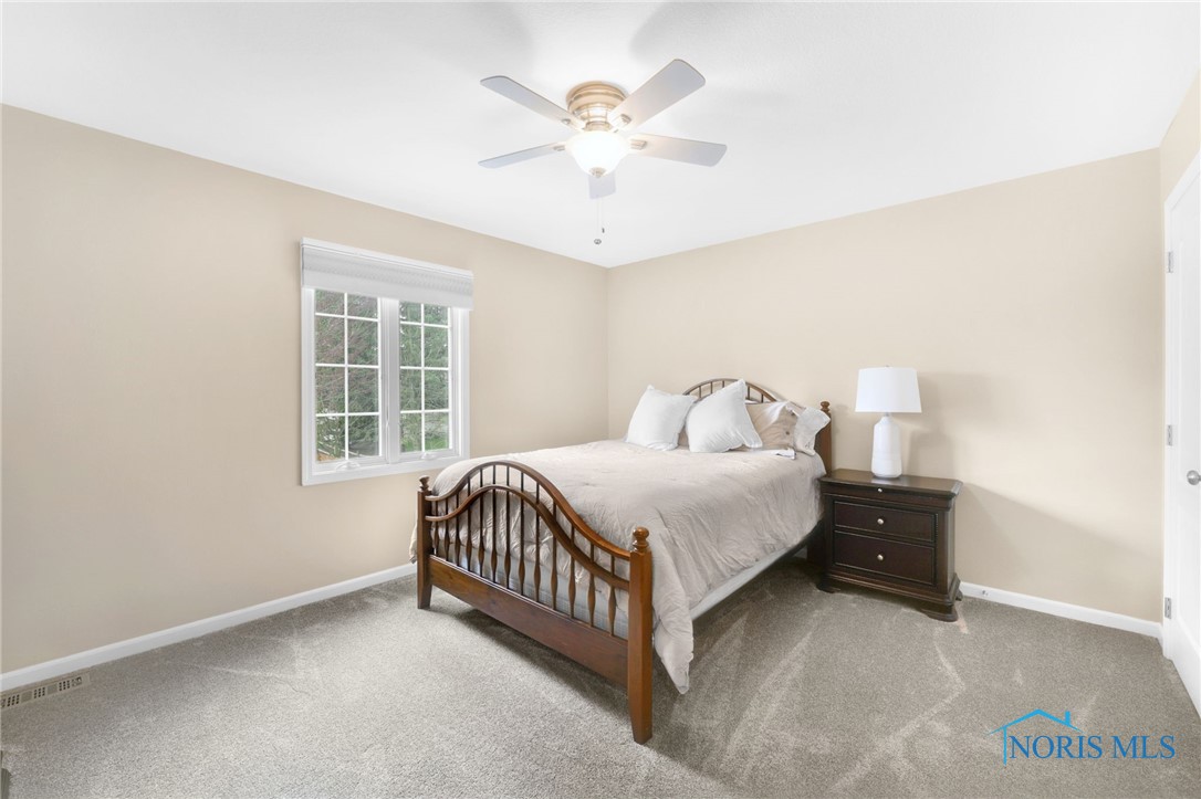1405 Devonshire Street, Bowling Green, Ohio image 32
