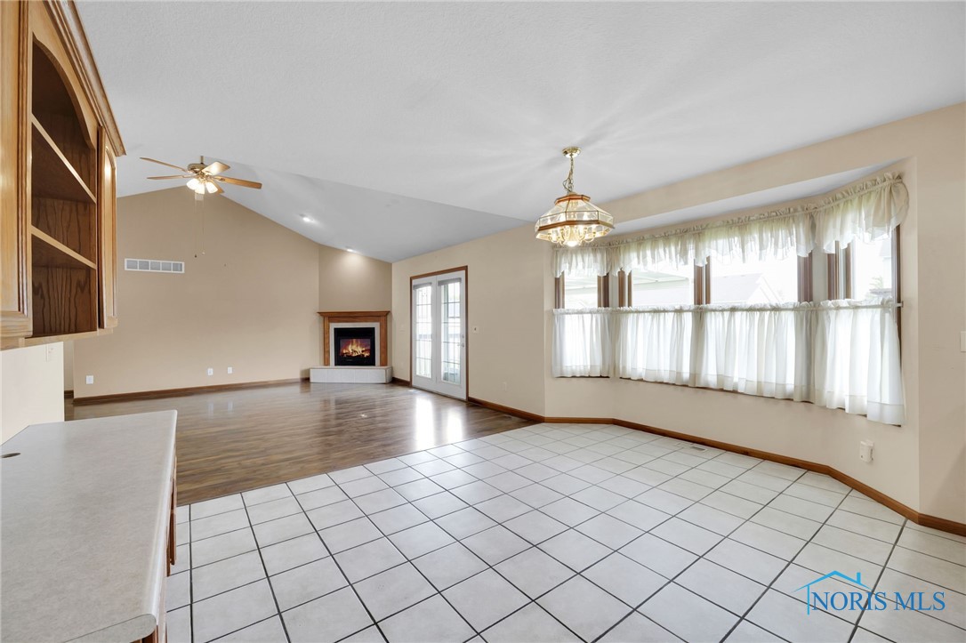 1330 Kennsington Drive, Findlay, Ohio image 9