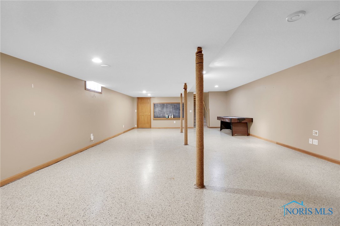 1330 Kennsington Drive, Findlay, Ohio image 33