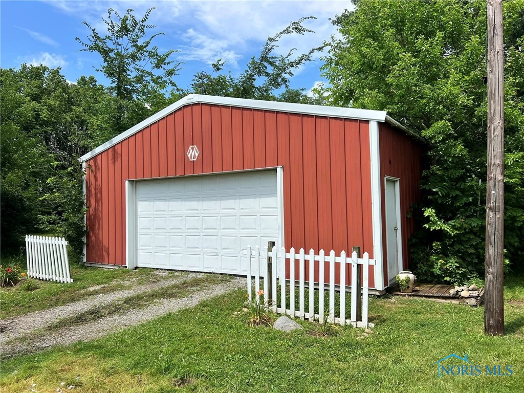 Findlay, Ohio 45840, United States, 4 Bedrooms Bedrooms, ,2 BathroomsBathrooms,Residential,Coming Soon,163123