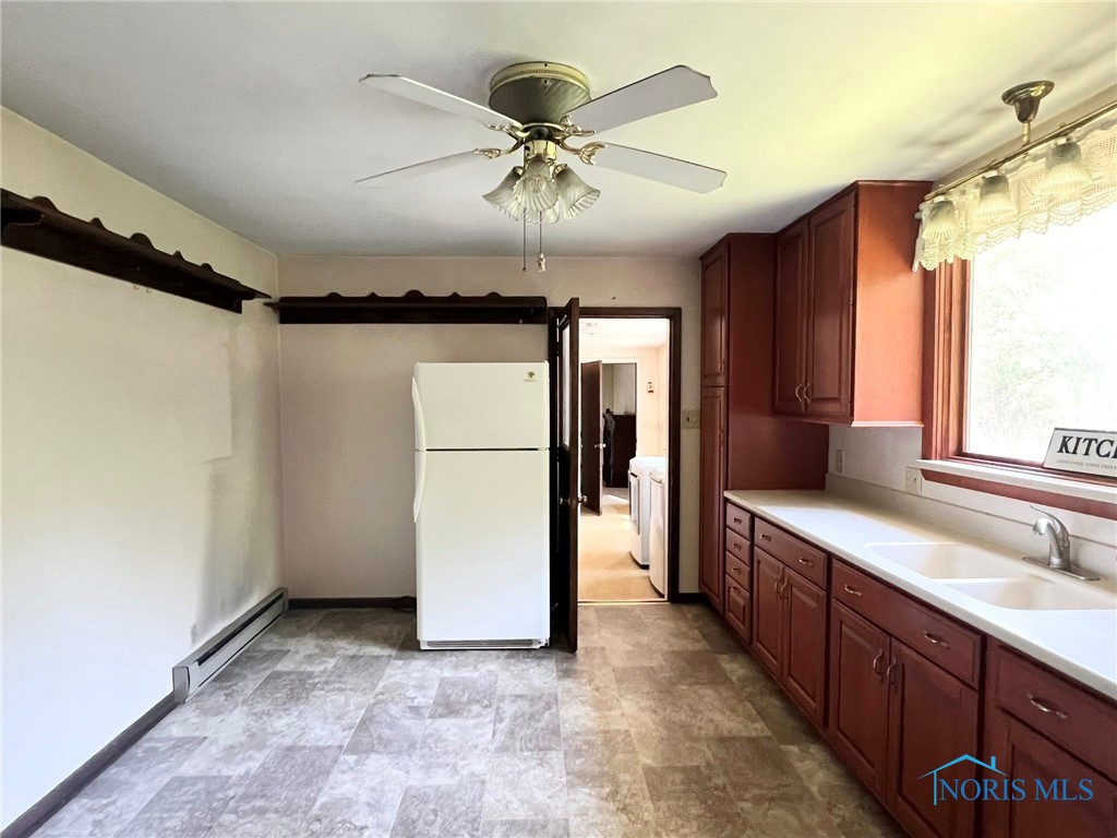 Findlay, Ohio 45840, United States, 4 Bedrooms Bedrooms, ,2 BathroomsBathrooms,Residential,Coming Soon,163123