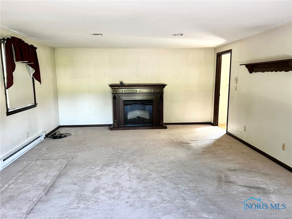 Findlay, Ohio 45840, United States, 4 Bedrooms Bedrooms, ,2 BathroomsBathrooms,Residential,Coming Soon,163123