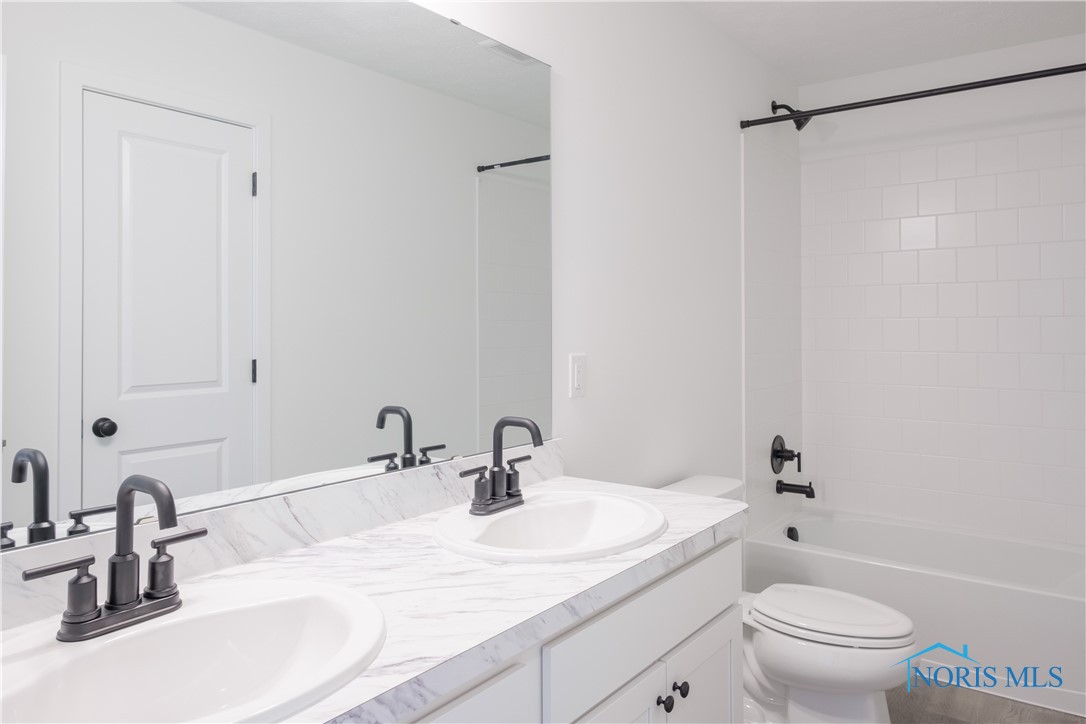 1089 Springcrest Drive, Waterville, Ohio image 7