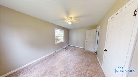 Tiny photo for 933 E Cole Road, Fremont, OH 43420 (MLS # 6136337)