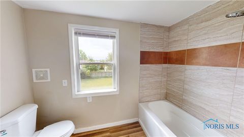 Tiny photo for 933 E Cole Road, Fremont, OH 43420 (MLS # 6136337)