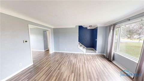 Tiny photo for 933 E Cole Road, Fremont, OH 43420 (MLS # 6136337)