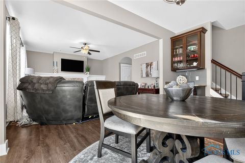 Tiny photo for 3289 Chasenwood Way, Perrysburg, OH 43551 (MLS # 6136070)
